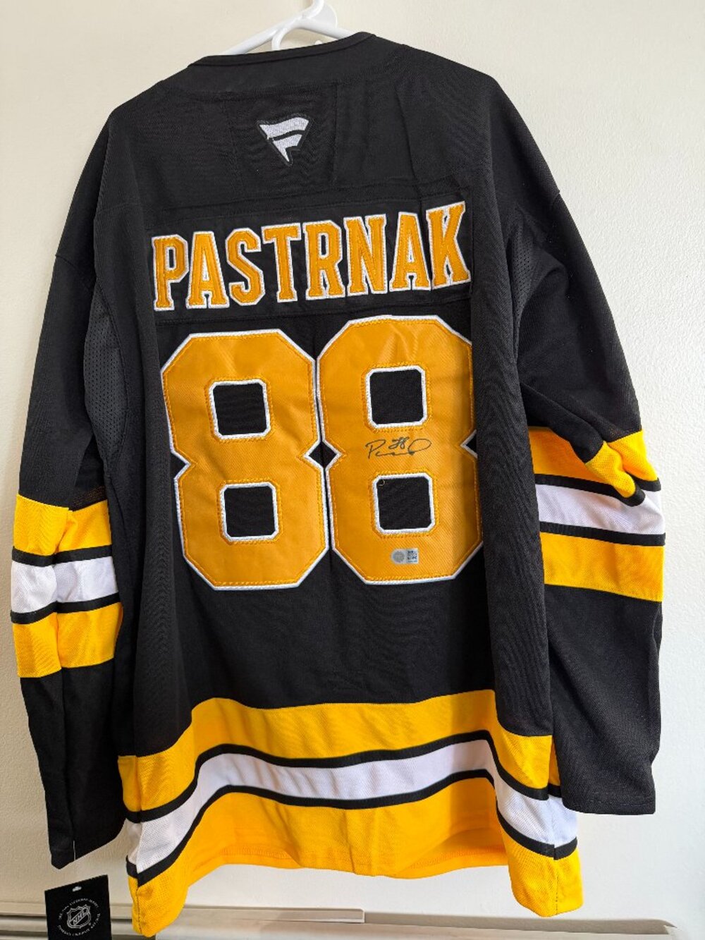 DAVID PASTRNAK SIGNED BOSTON BRUINS AUTOGRAPHED FANATICS JERSEY W/COA - XXL 29-4